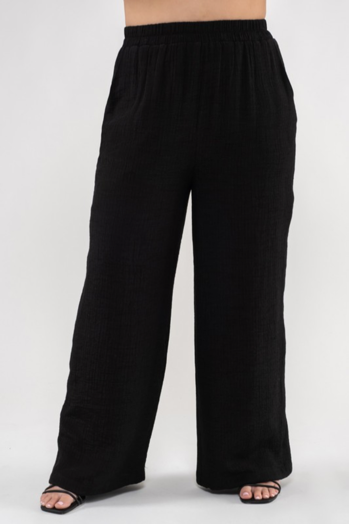 Lightweight Cropped Top and Pants Set