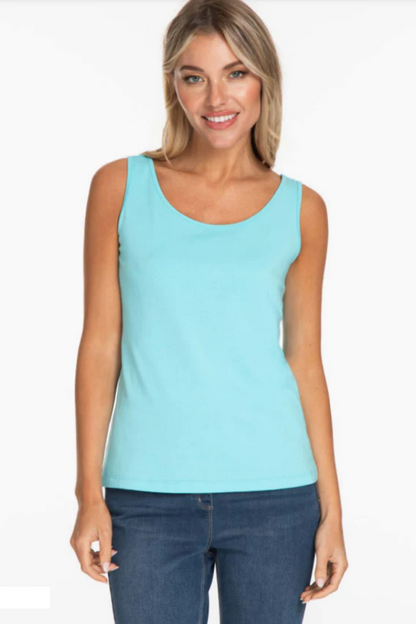 Double scoop neck tank