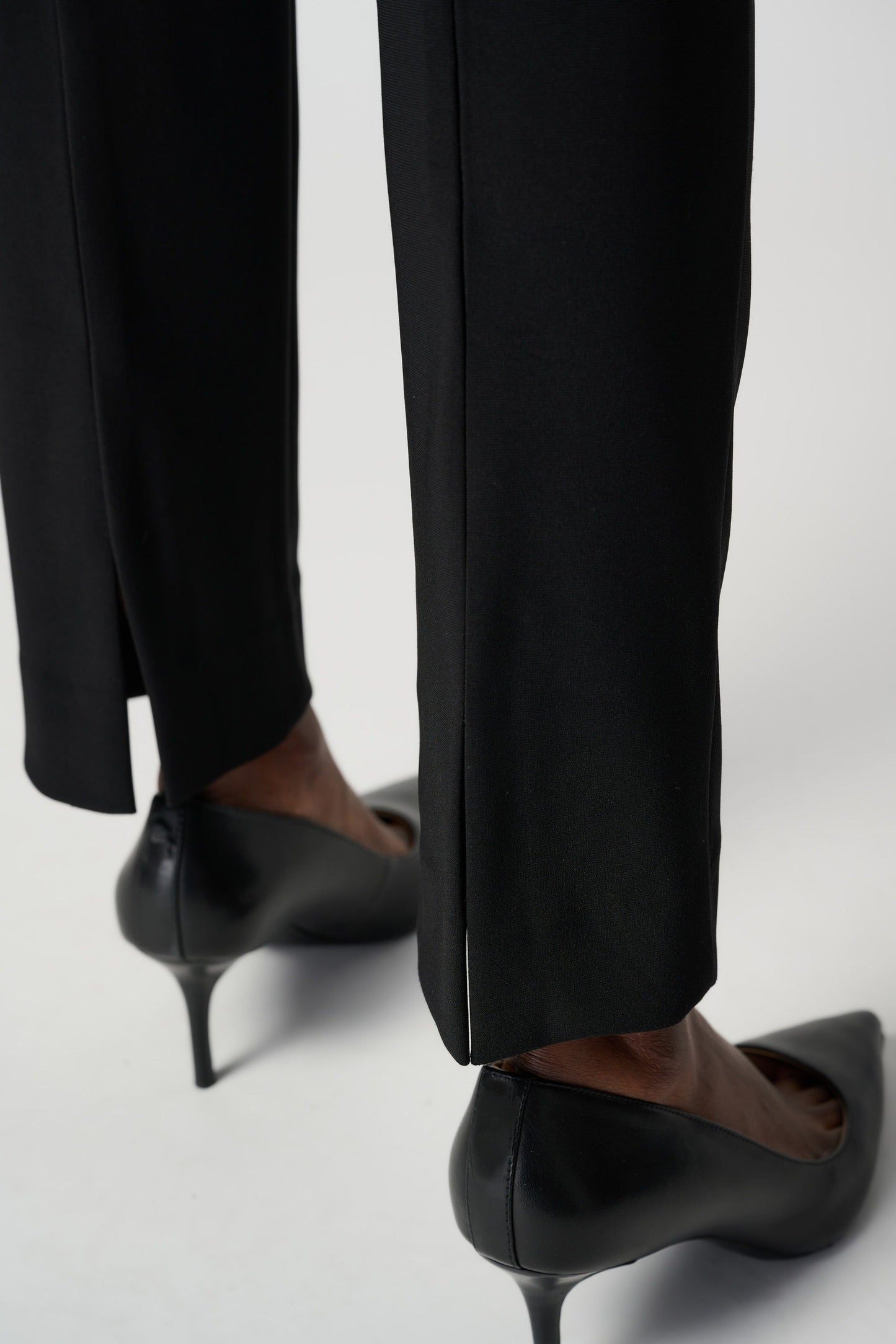 Contour Waistband Slim Pants