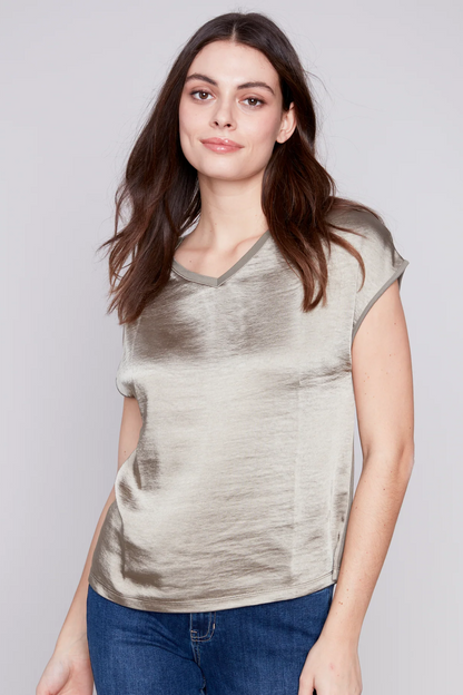 Short sleeve tin and jersey knit top
