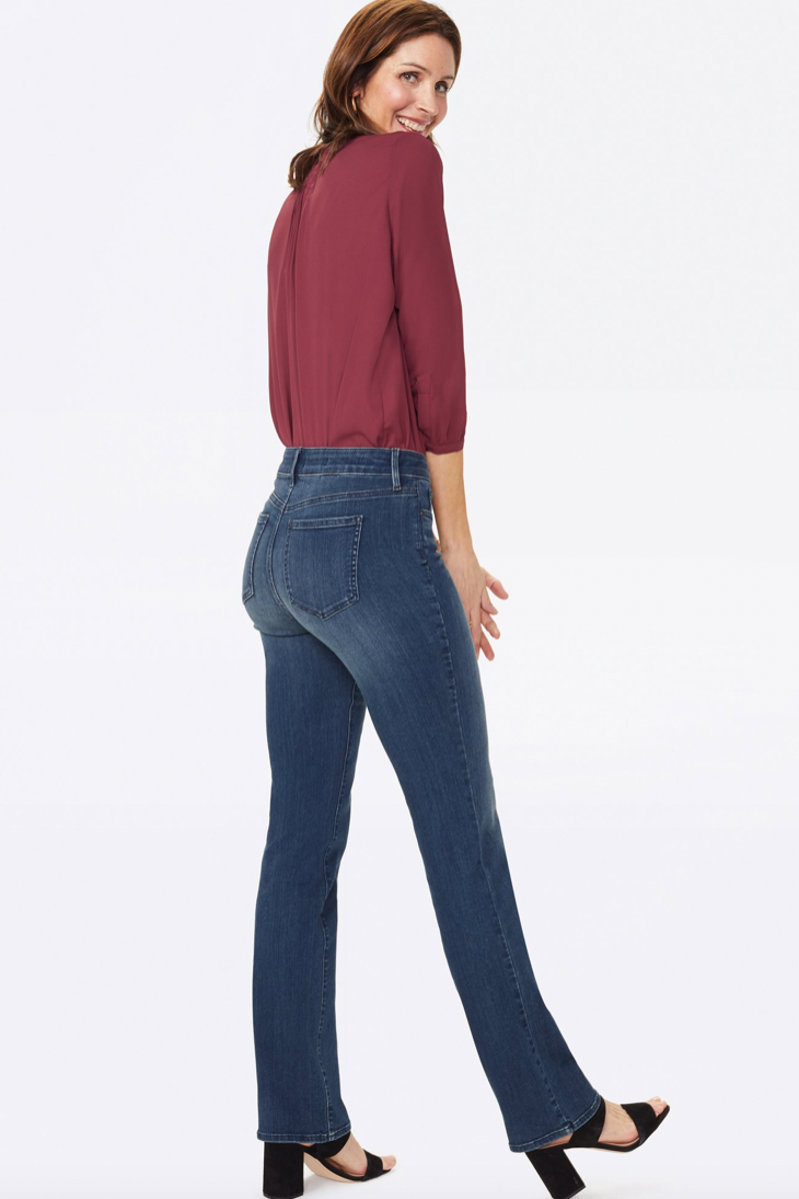 Marilyn Straight Jeans - Bernal Wash