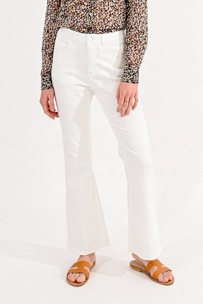 FLARED JEANS