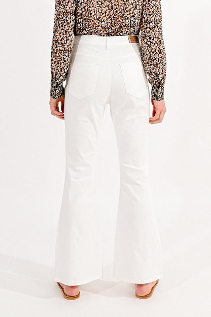 FLARED JEANS