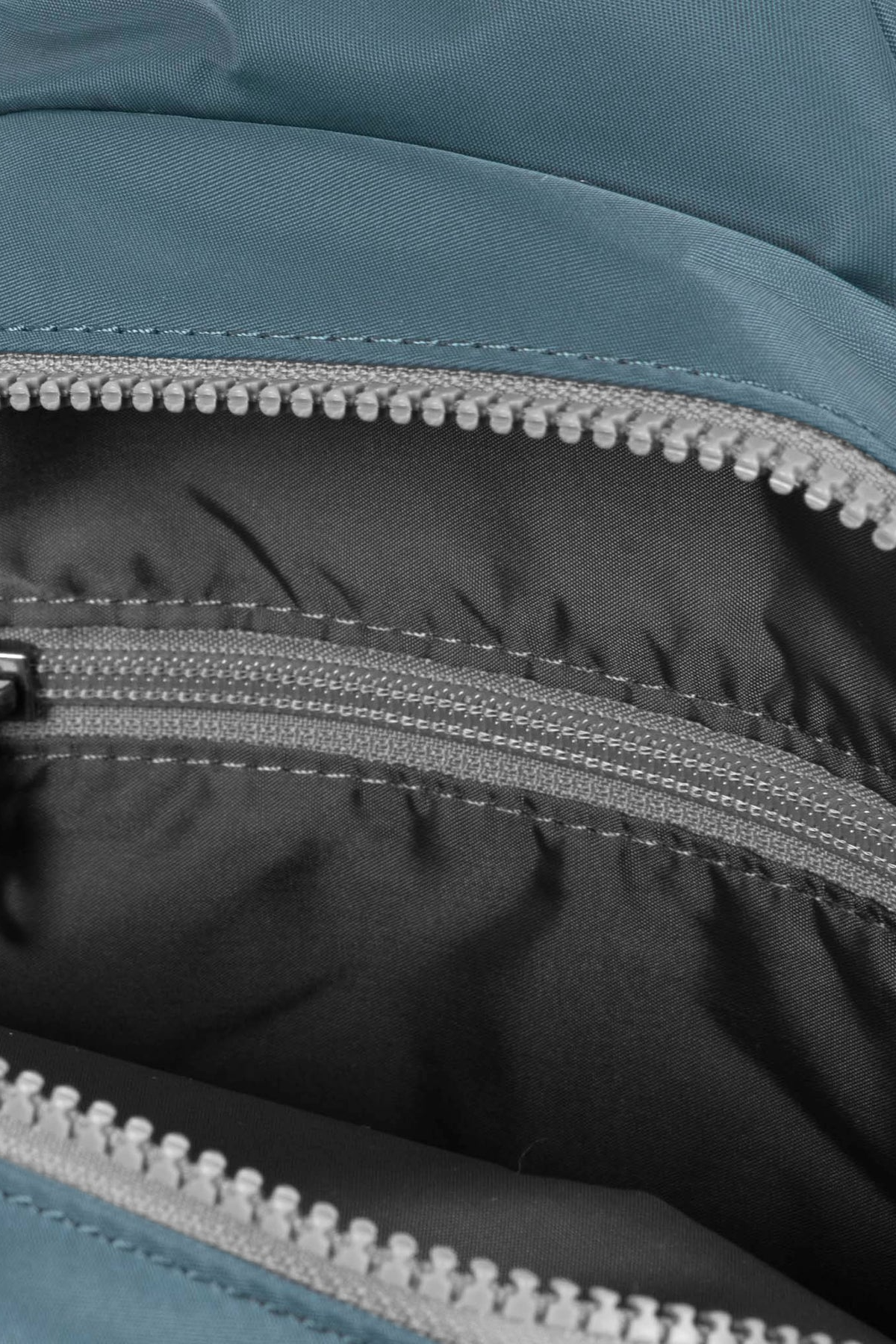 Willesden Recycled Nylon Sling Bag