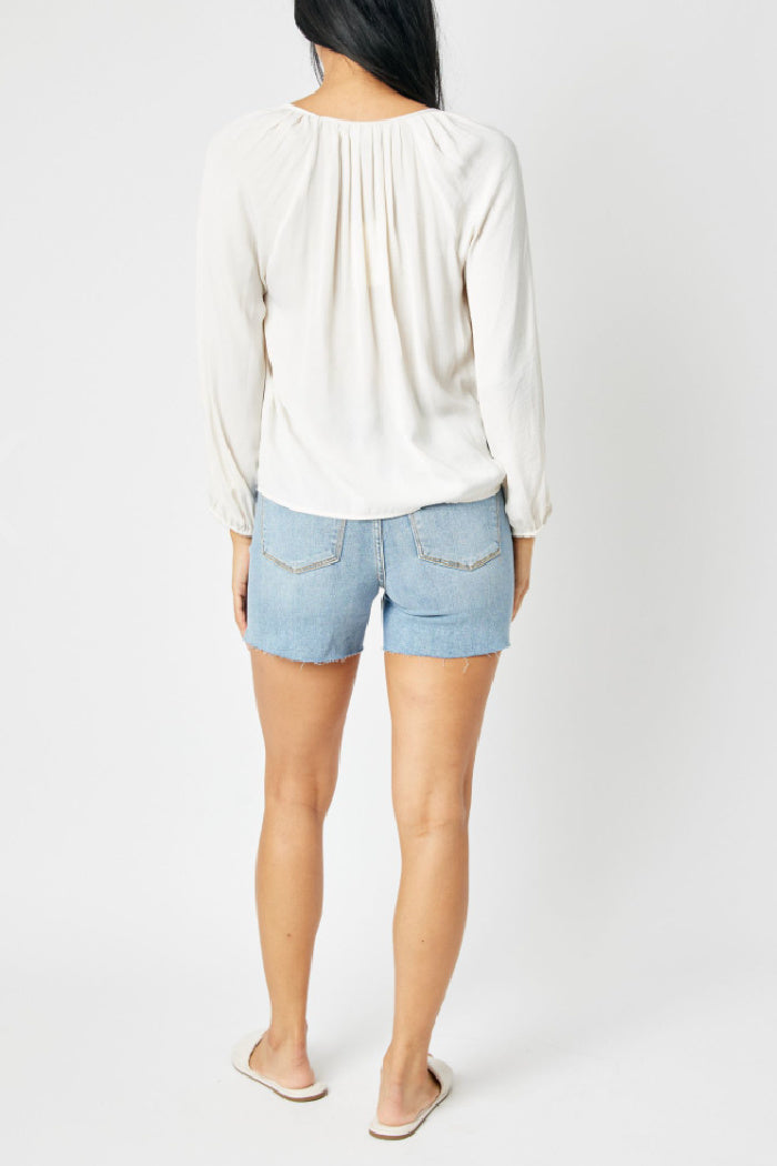 Mid-Rise Cut Off Shorts
