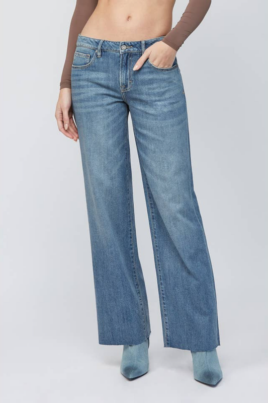 Logan Baggy Jean