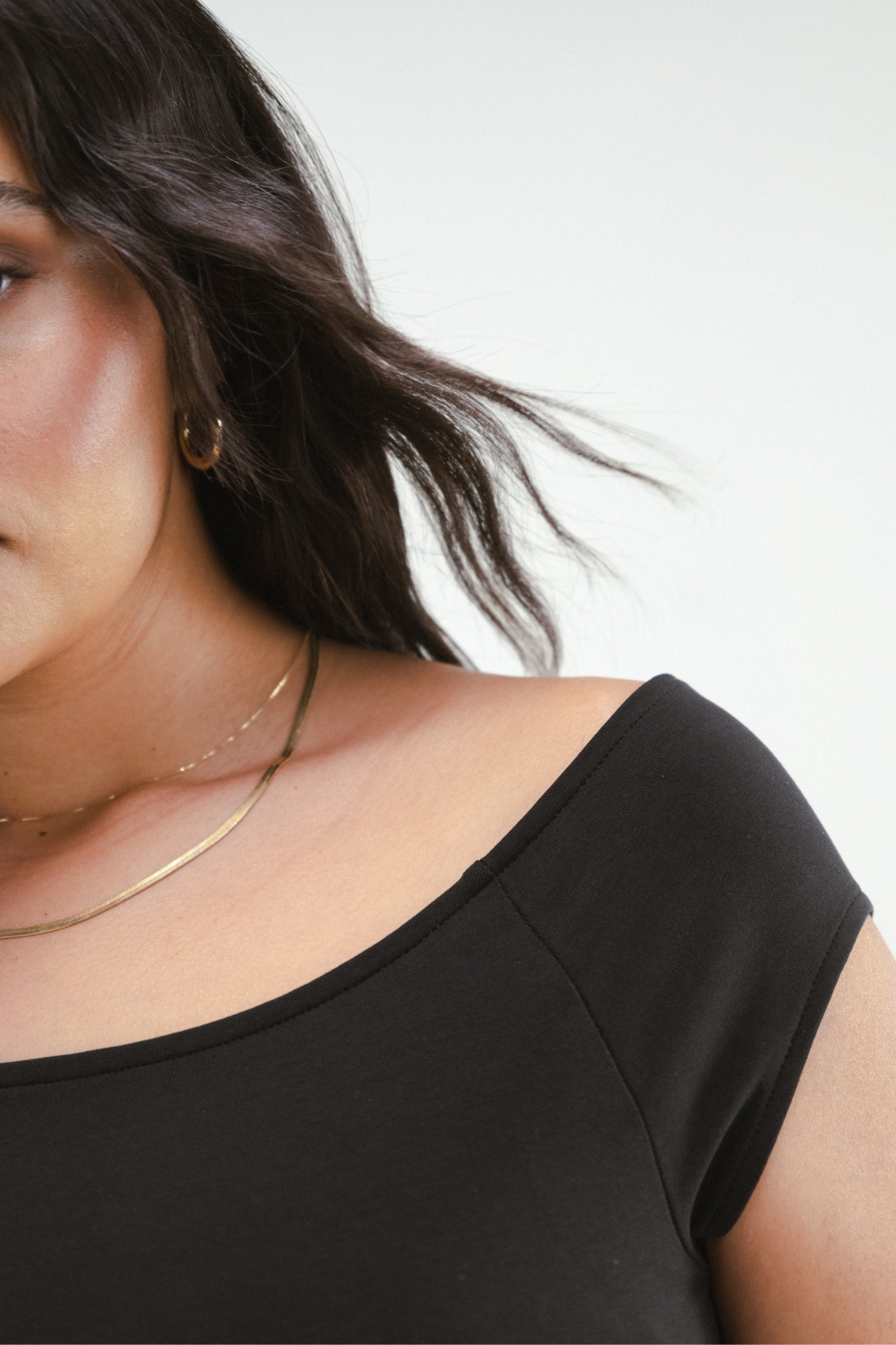 Poised Top - Black