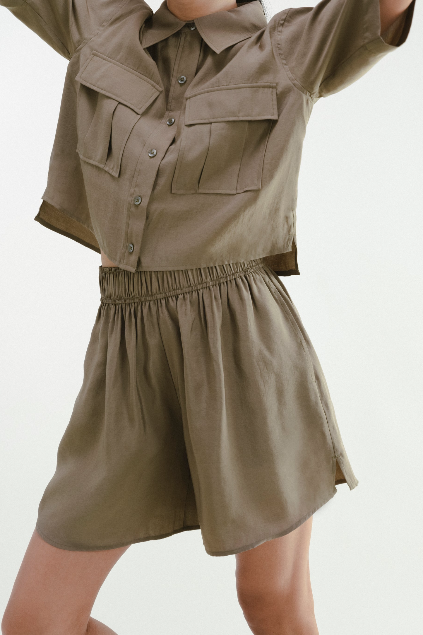 Playful Short - Olive