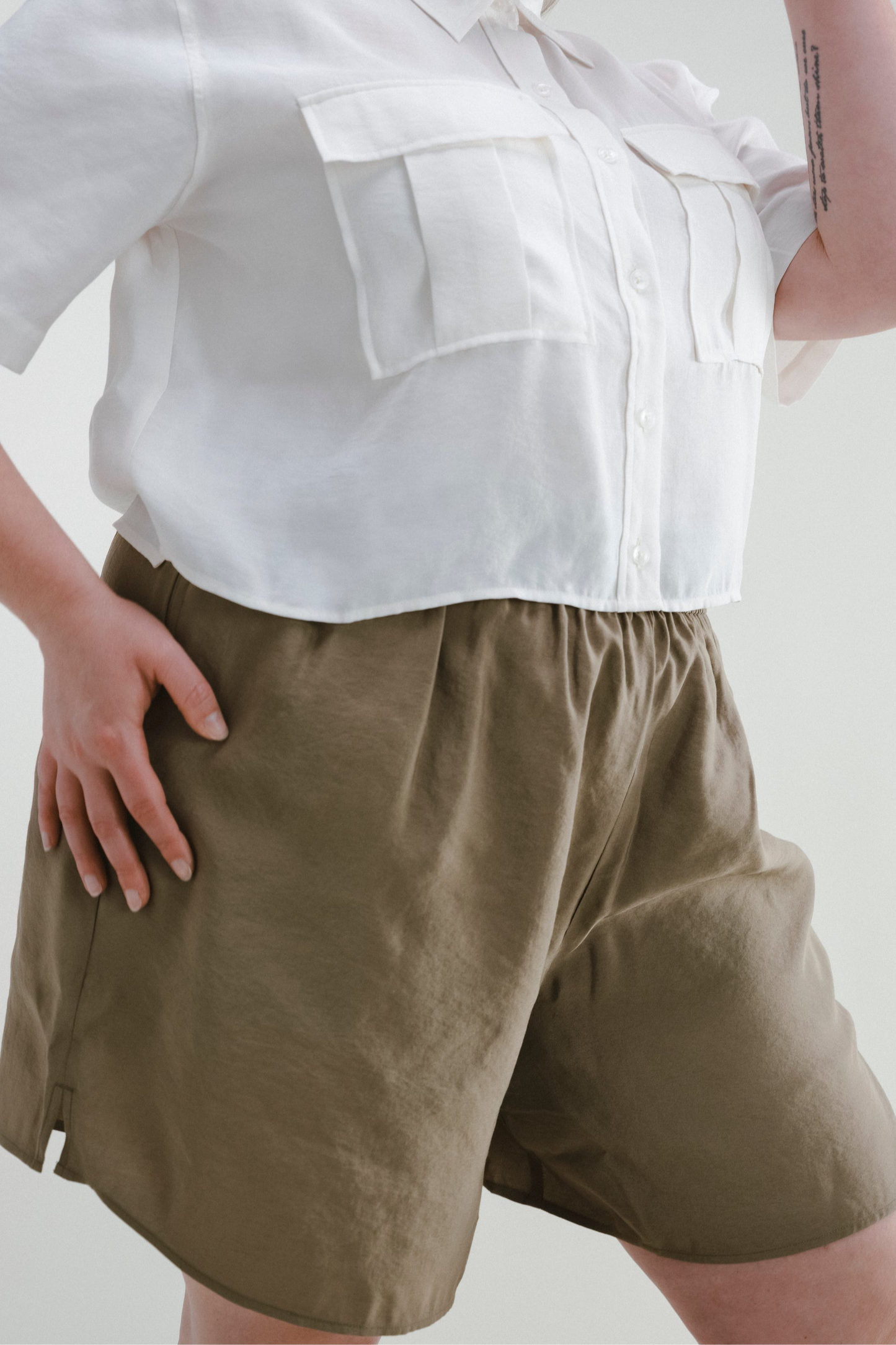 Playful Short - Olive