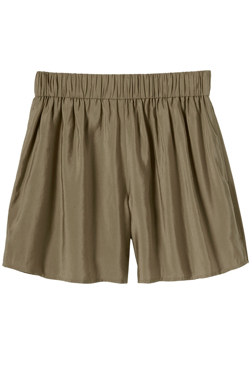 Playful Short - Olive