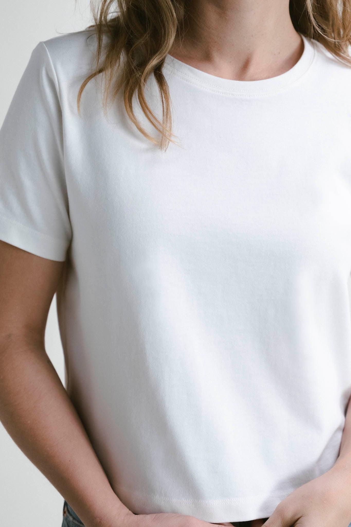 Lively Shoulder Top - White