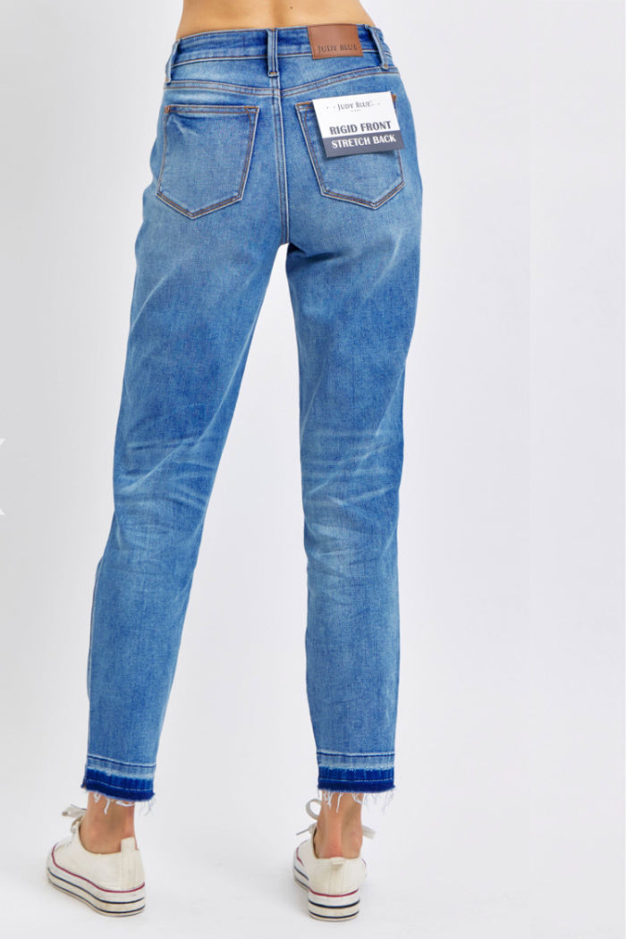 Mid Rise Rigid Magic Boyfriend