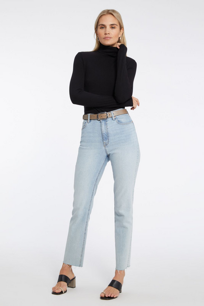 Essential Turtleneck Top - Black