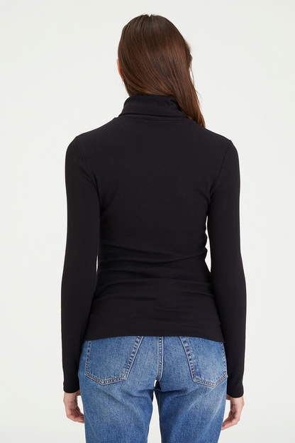 Essential Turtleneck Top - Black