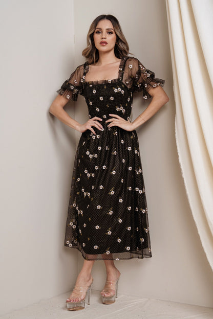 Embroidery Fabric Short Sleeve Dress