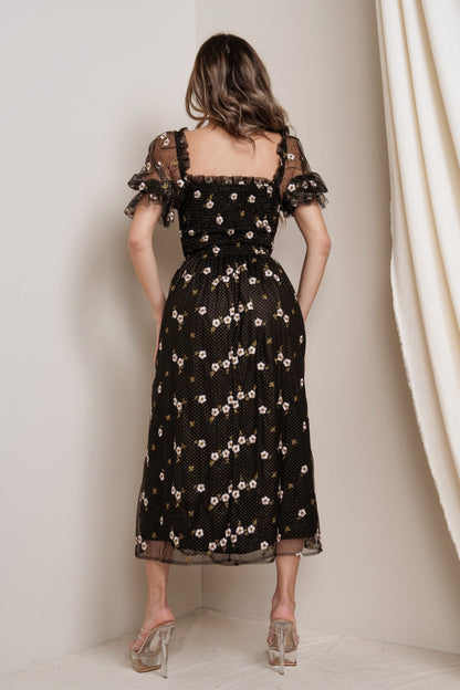 Embroidery Fabric Short Sleeve Dress