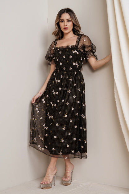 Embroidery Fabric Short Sleeve Dress