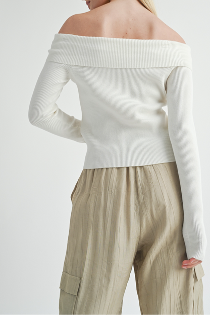 ROSE OFF SHOULDER SWEATER