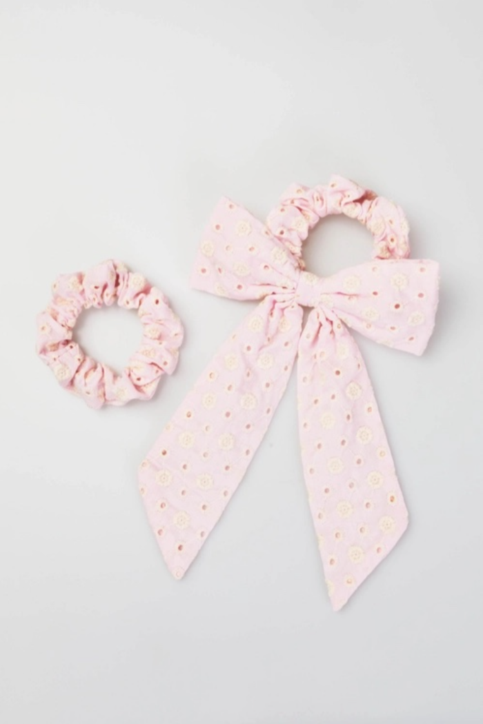 Ellie Eyelet Bow Scrunchie Pair