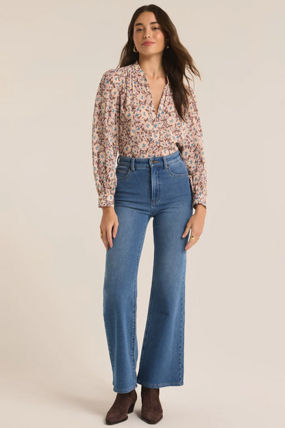 Esme La Paz Floral