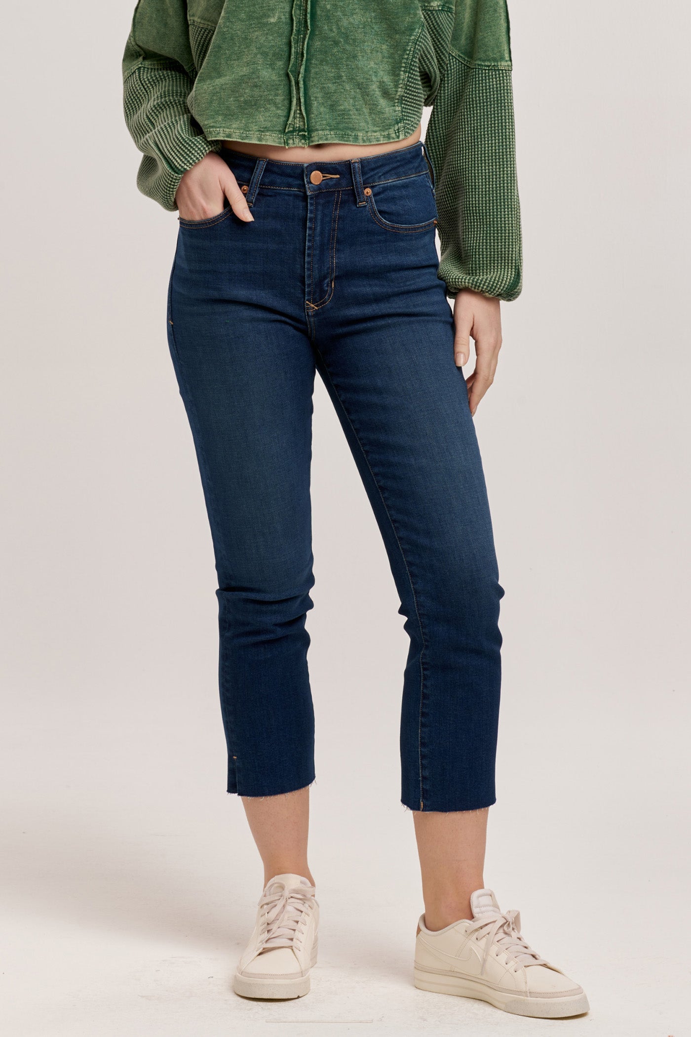 Frankie Straight Fit Cropped