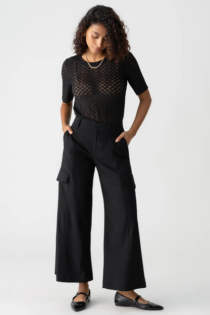 Rebel Wide Leg Standard Rise Crop Pant - Black