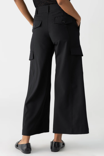 Rebel Wide Leg Standard Rise Crop Pant - Black