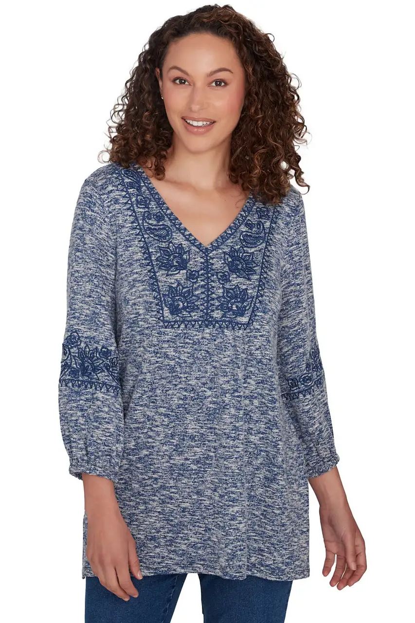 Embroidered V-Neck Hatchi Spacedye Knit Top