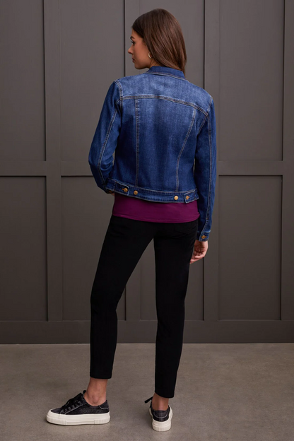 CLASSIC DENIM JACKET WITH POCKETS