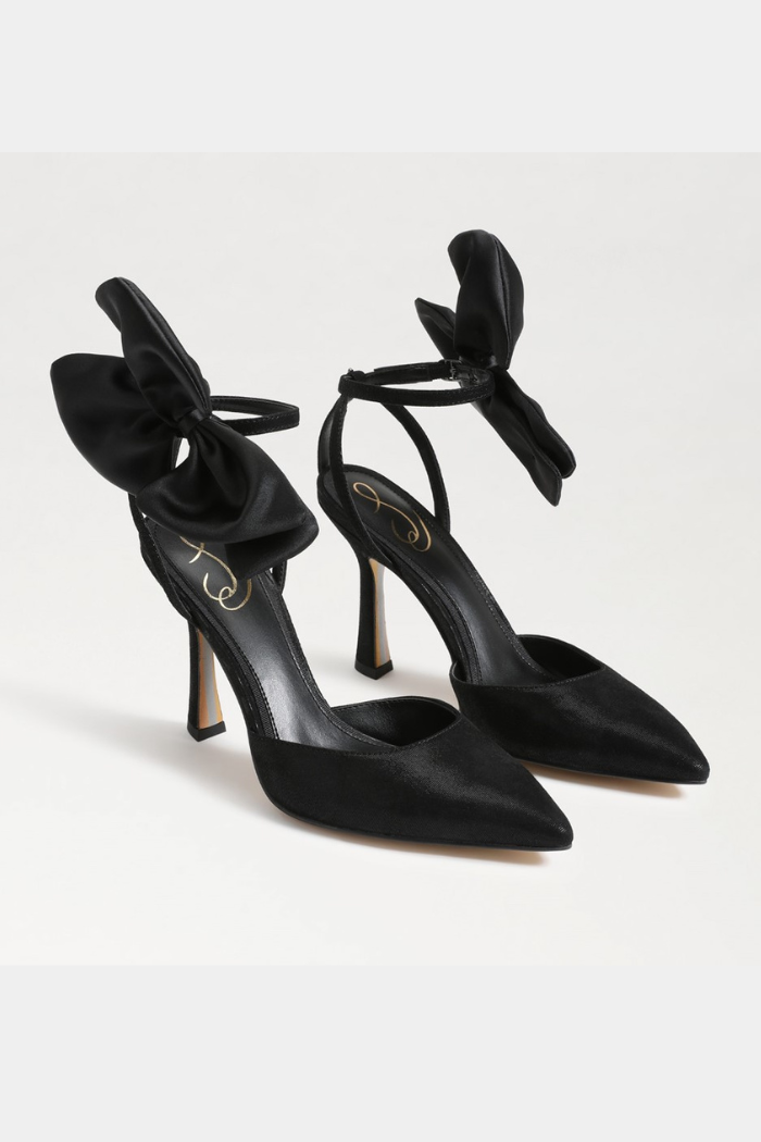Halie Bow Heel- Black
