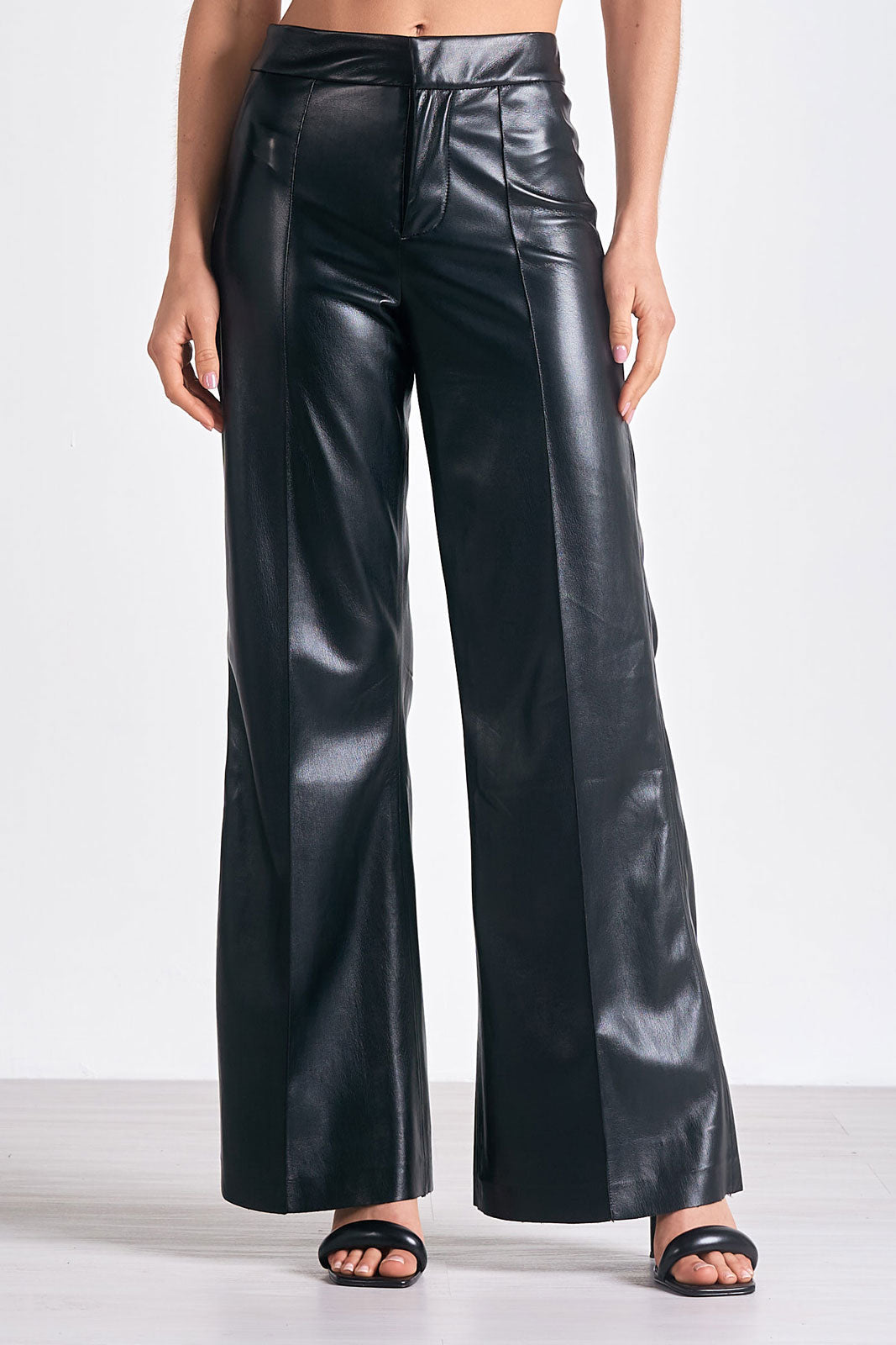 HIGH WAISTED FLAIR PANTS