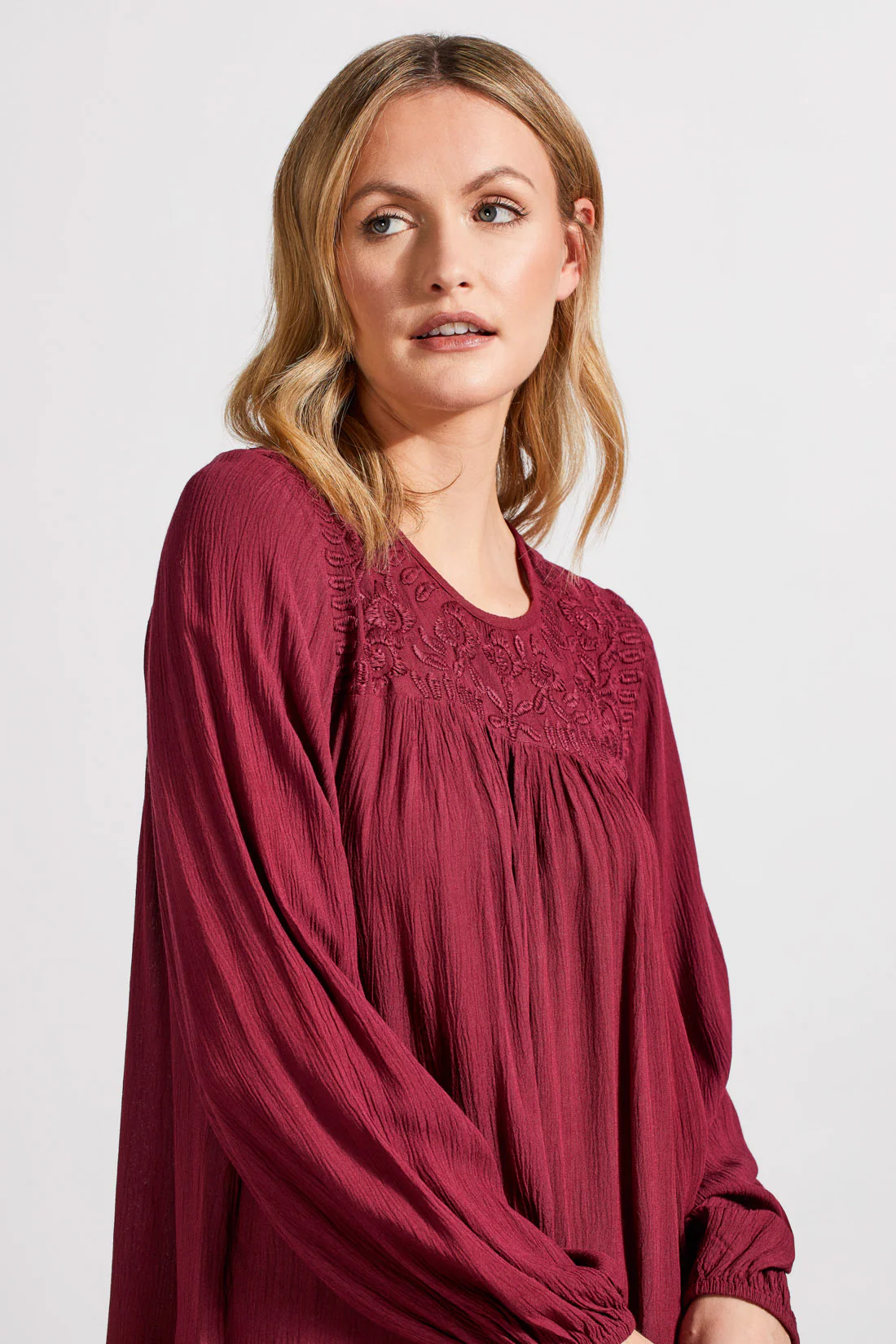 LONG SLEEVE BLOUSE WITH EMBROIDERY