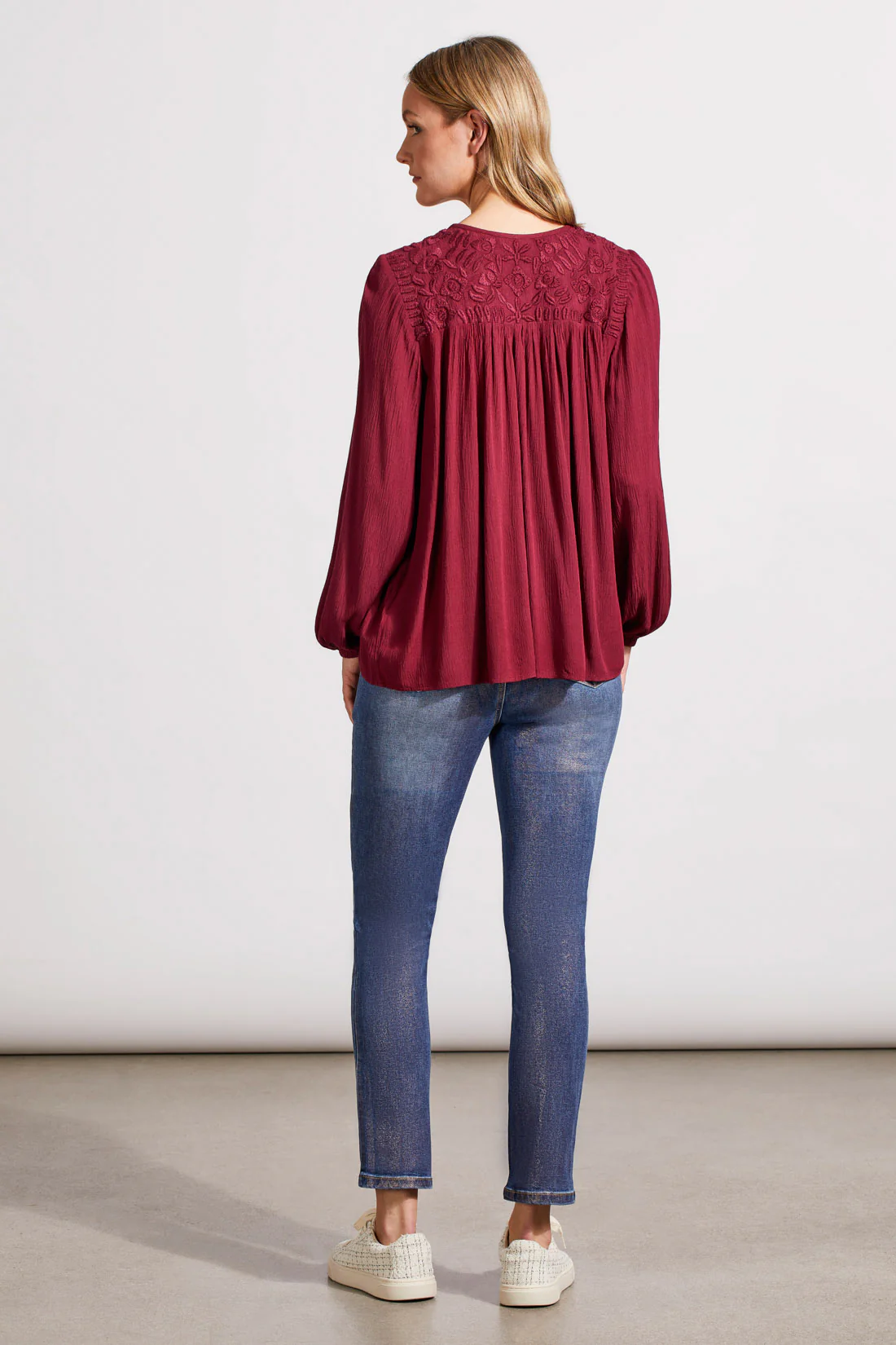 LONG SLEEVE BLOUSE WITH EMBROIDERY