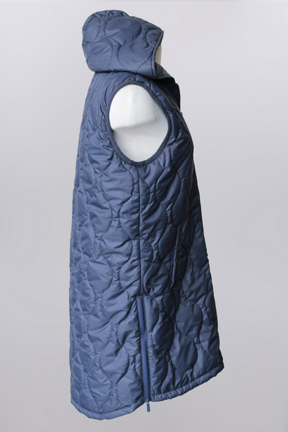 Hooded long quilted puffer vest - navy and pumpkin