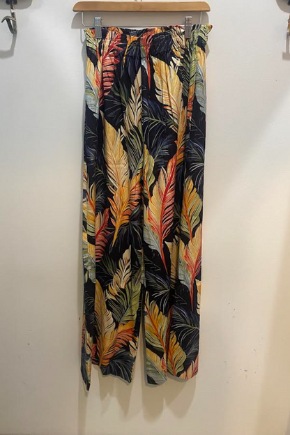 Kiara Pant