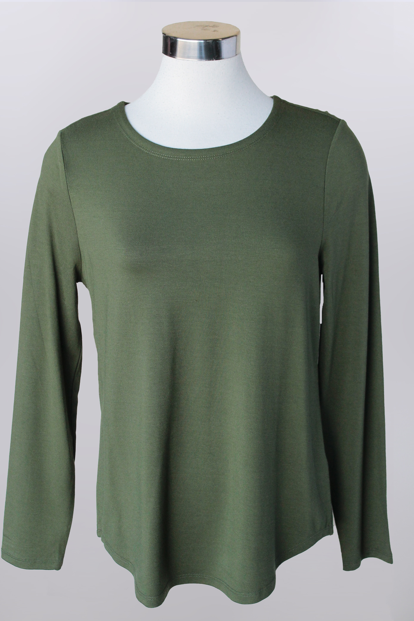 long sleeve crew neck top
