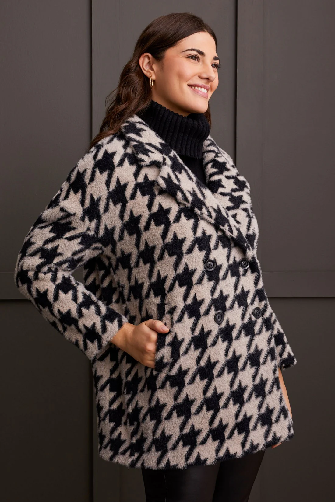 PLUSH SOFT KNIT HOUNDSTOOTH DOUBLE BREASTED COAT