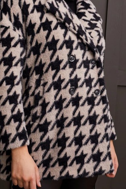 PLUSH SOFT KNIT HOUNDSTOOTH DOUBLE BREASTED COAT