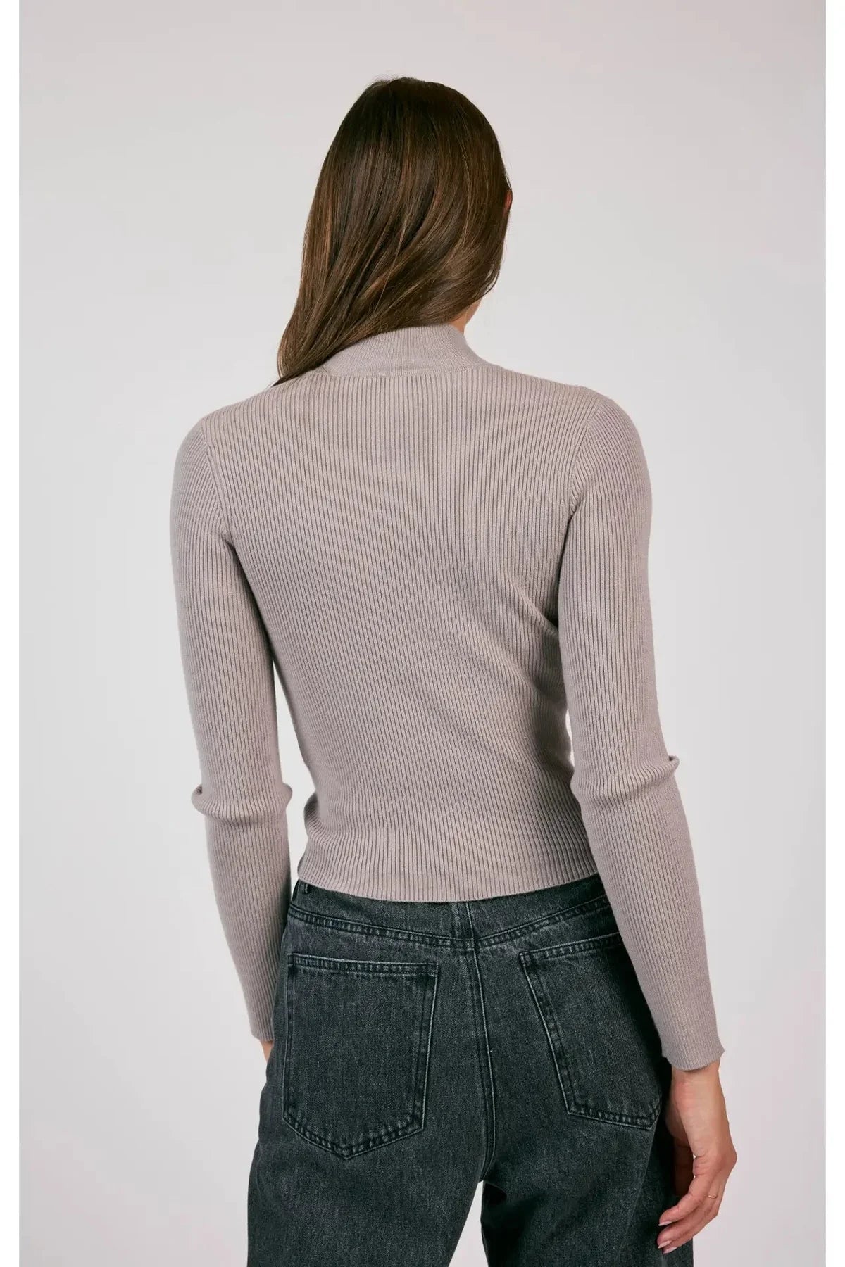 Misty Air Turtleneck Sweater - Taupe