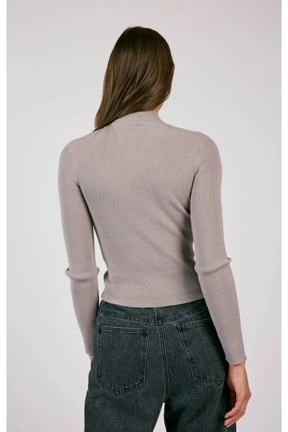 Misty Air Turtleneck Sweater - Taupe