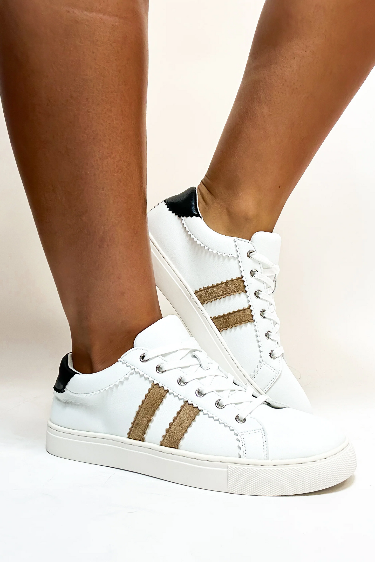 Corky's White Tan Black Showtime Sneakers