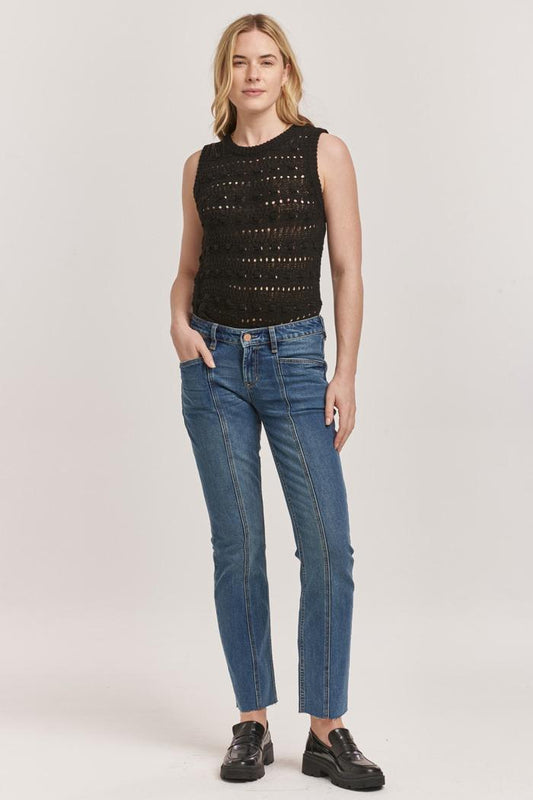 Mid-Low Rise Raw Cut Hem Jeans