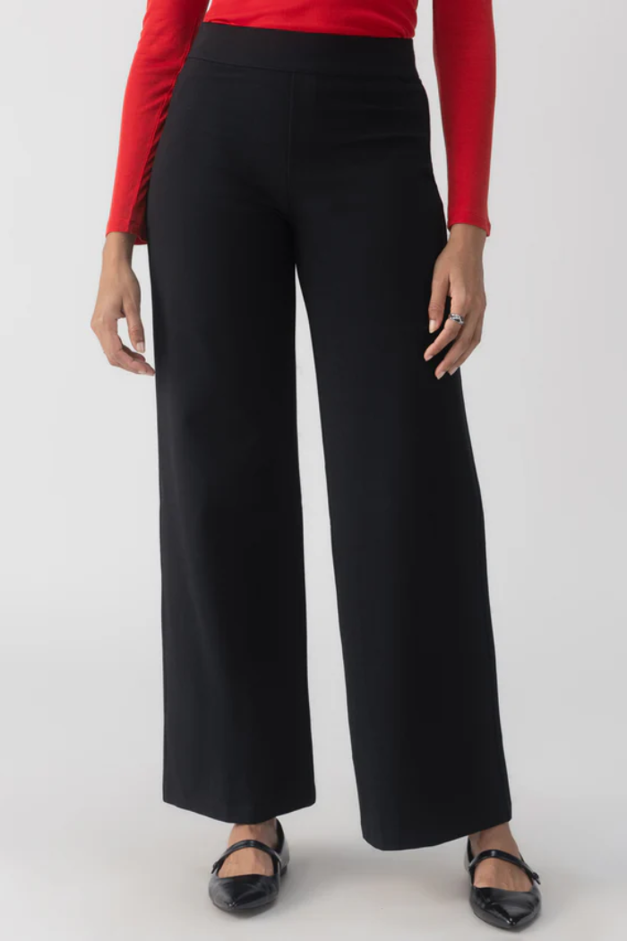 Runway Wide Leg Legging