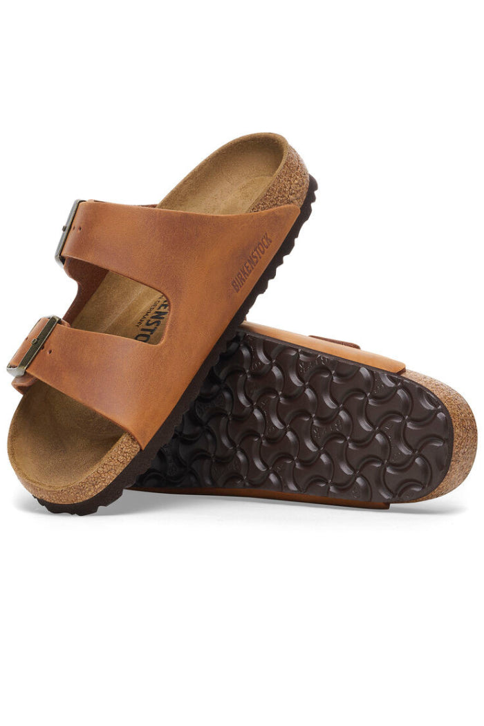 Arizona Narrow Width in Cognac Oiled Leather