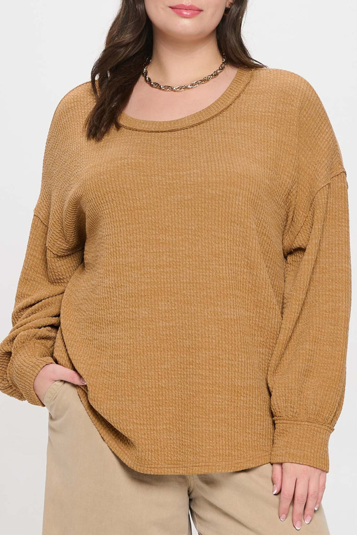 Kitty Top Curvy