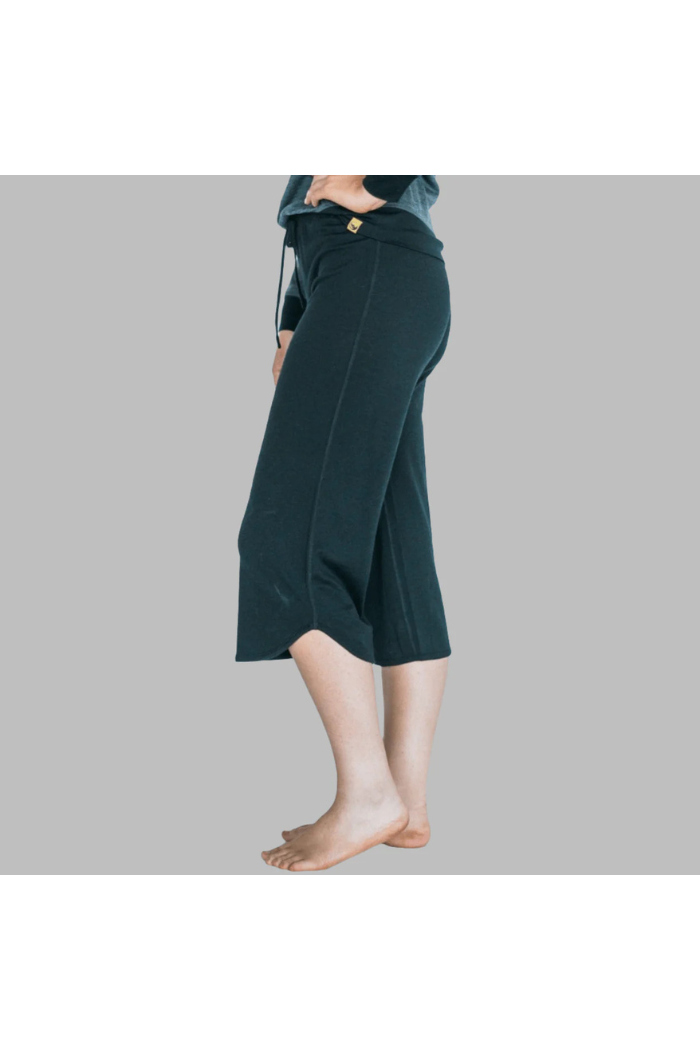 Chill Angel Athena Cropped Pant