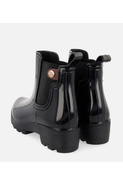 BOTAS