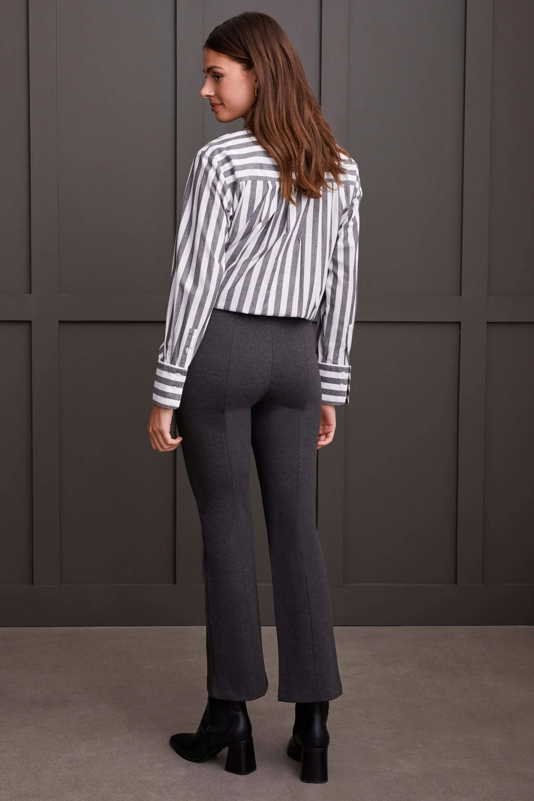 Signature Ponte Pull On Pant 28"- Heather Charcoal