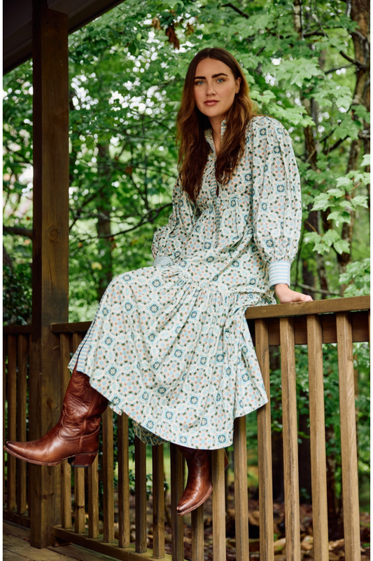 Laura Long Sleeve Dress - Quatrefoil Blue & Ivory