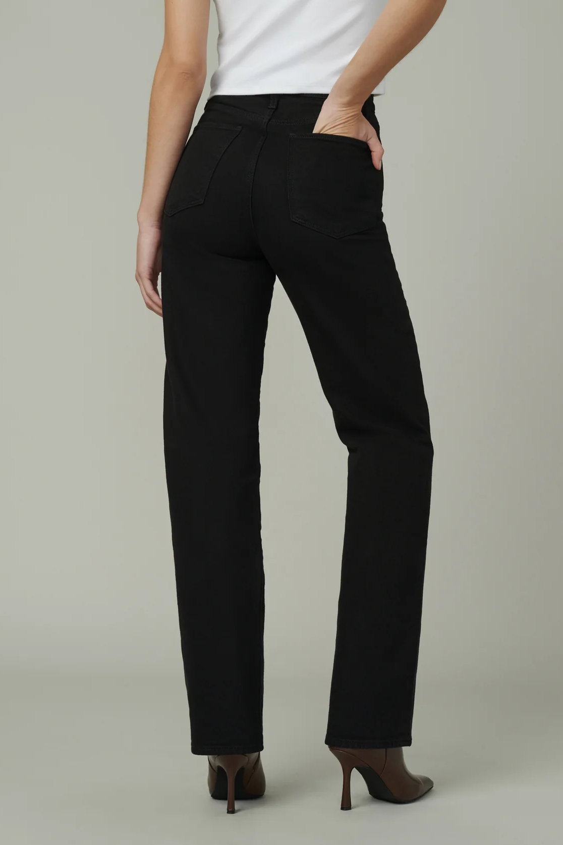 The Margot High Rise Straight - Black